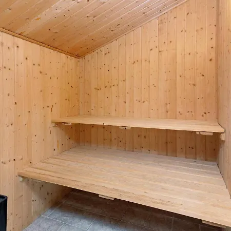 10 Person In Fjerritslev-by Traum Feriehus